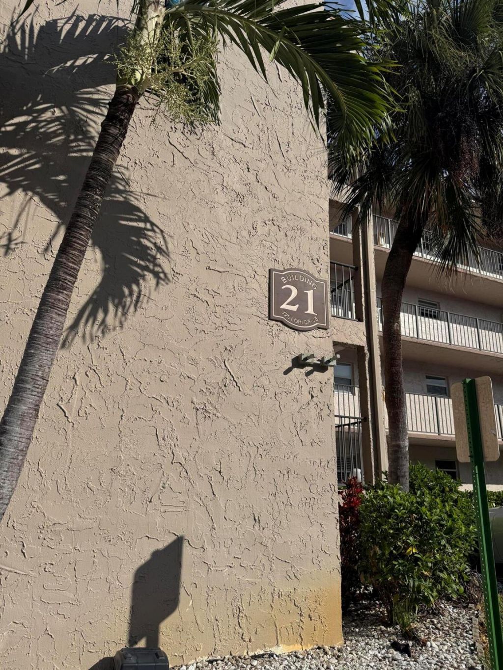 725 Lori Drive, Unit 107, Palm Springs, FL 33461 Photo