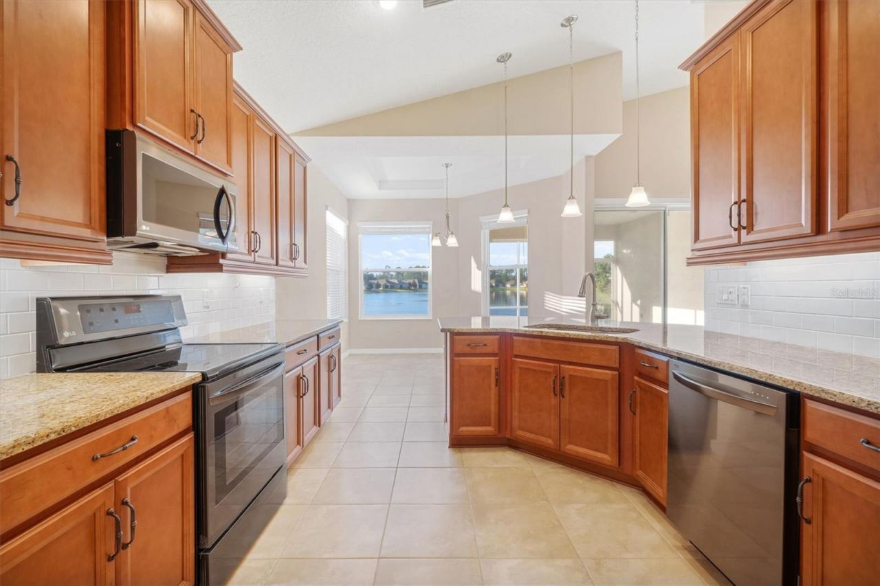76 Park Place Circle, Palm Coast, FL 32164 Photo