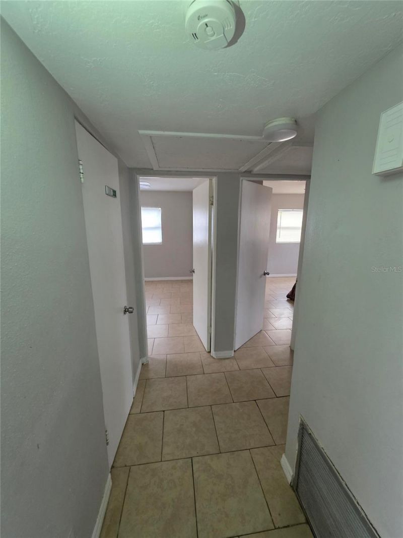 2728 39th Avenue N, Saint Petersburg, FL 33714 Photo