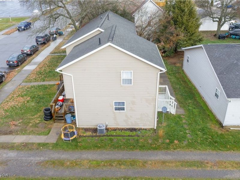 837 2nd Street SE, New Philadelphia, OH 44663 Photo 6