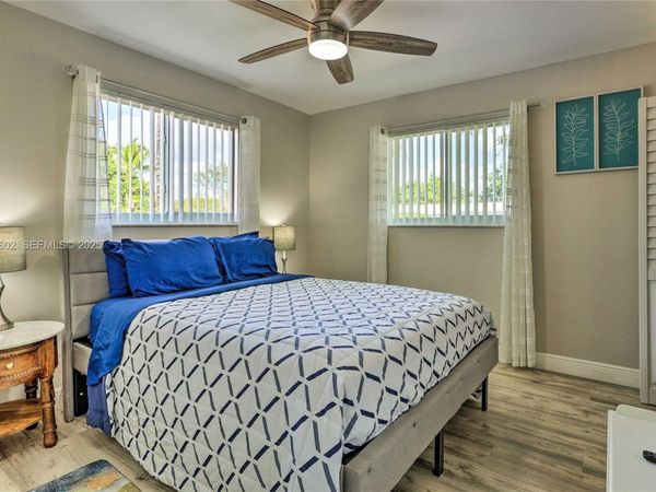 19662 SW 120th Ave, Miami, FL 33177