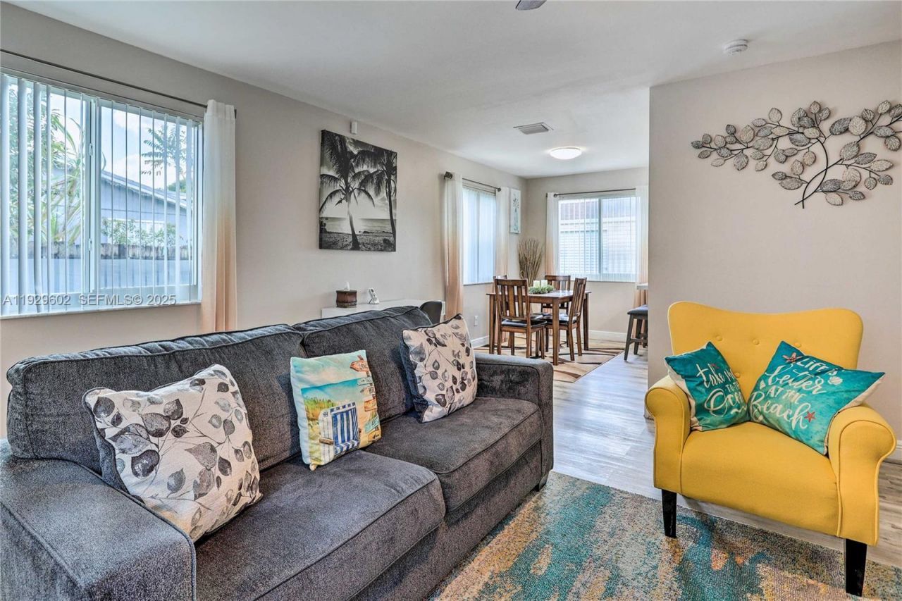 19662 SW 120th Ave, Miami, FL 33177 Photo