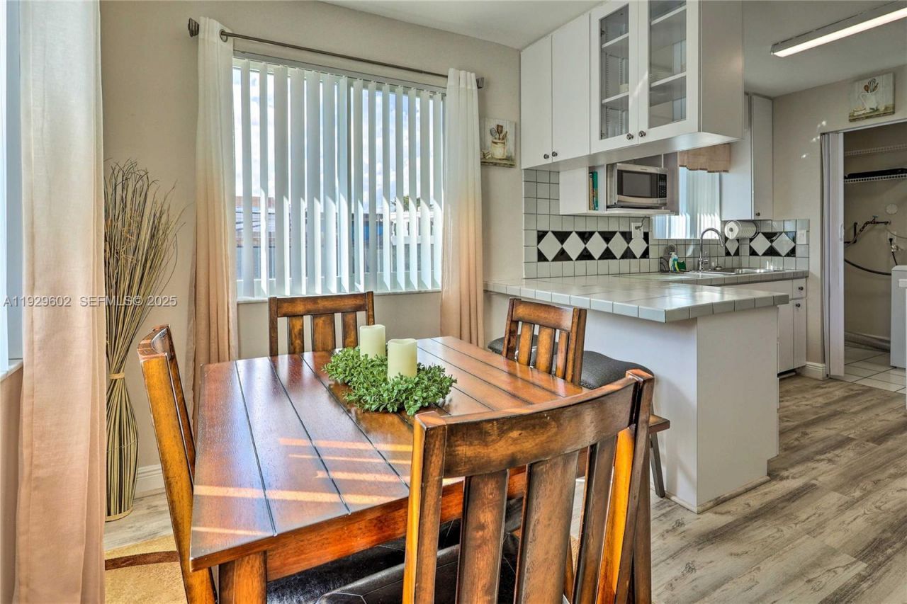 19662 SW 120th Ave, Miami, FL 33177 Photo