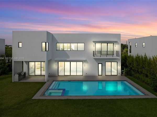 16492 S Botaniko Dr S, Weston, FL 33326