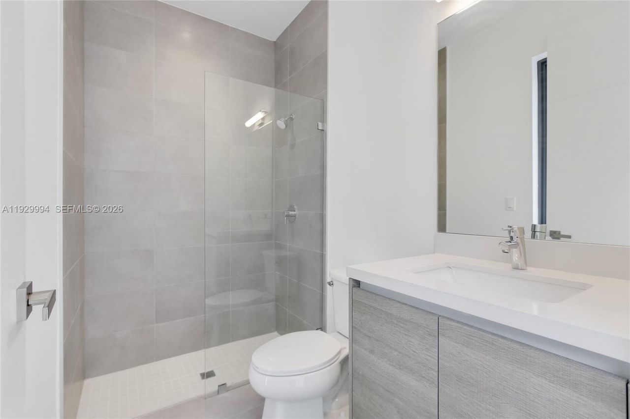 16492 S Botaniko Dr S, Weston, FL 33326 Photo