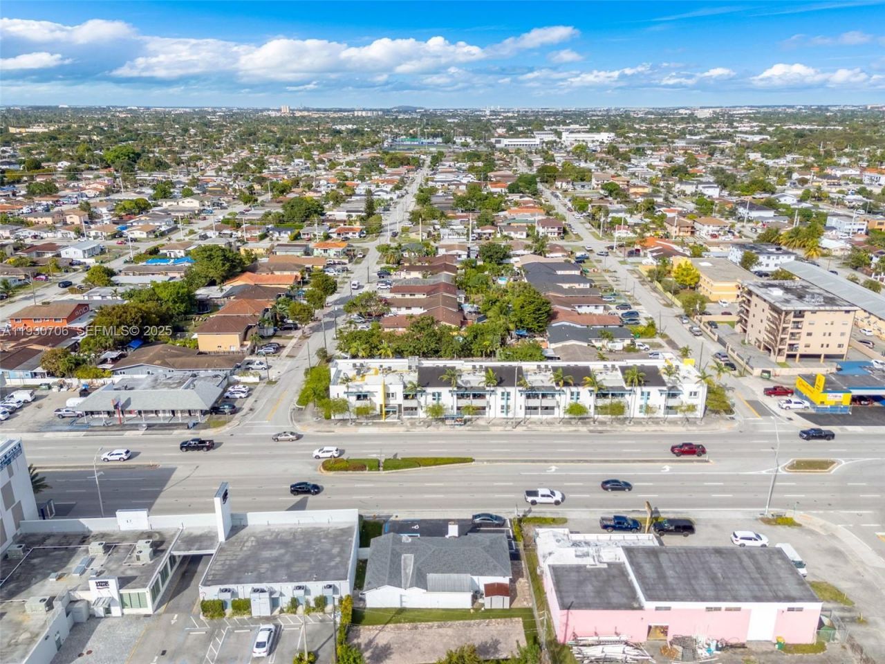 8930 SW 40th St , Miami, FL 33165 Photo