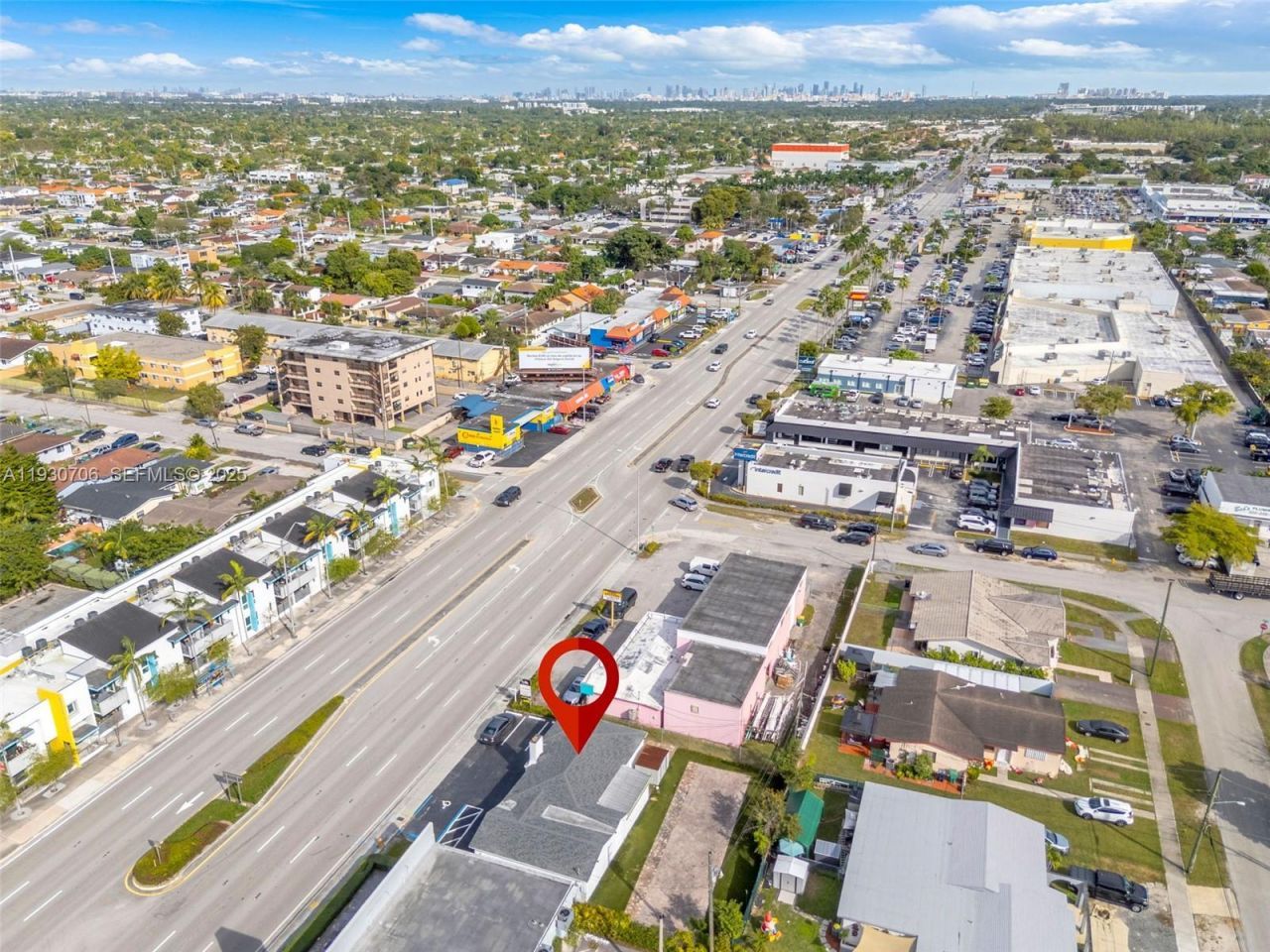 8930 SW 40th St , Miami, FL 33165 Photo