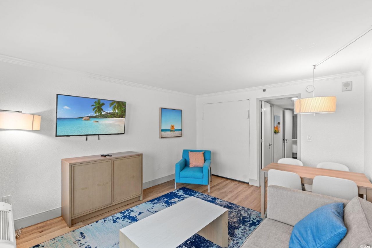 3000 N Ocean Blvd. N  Photo 9