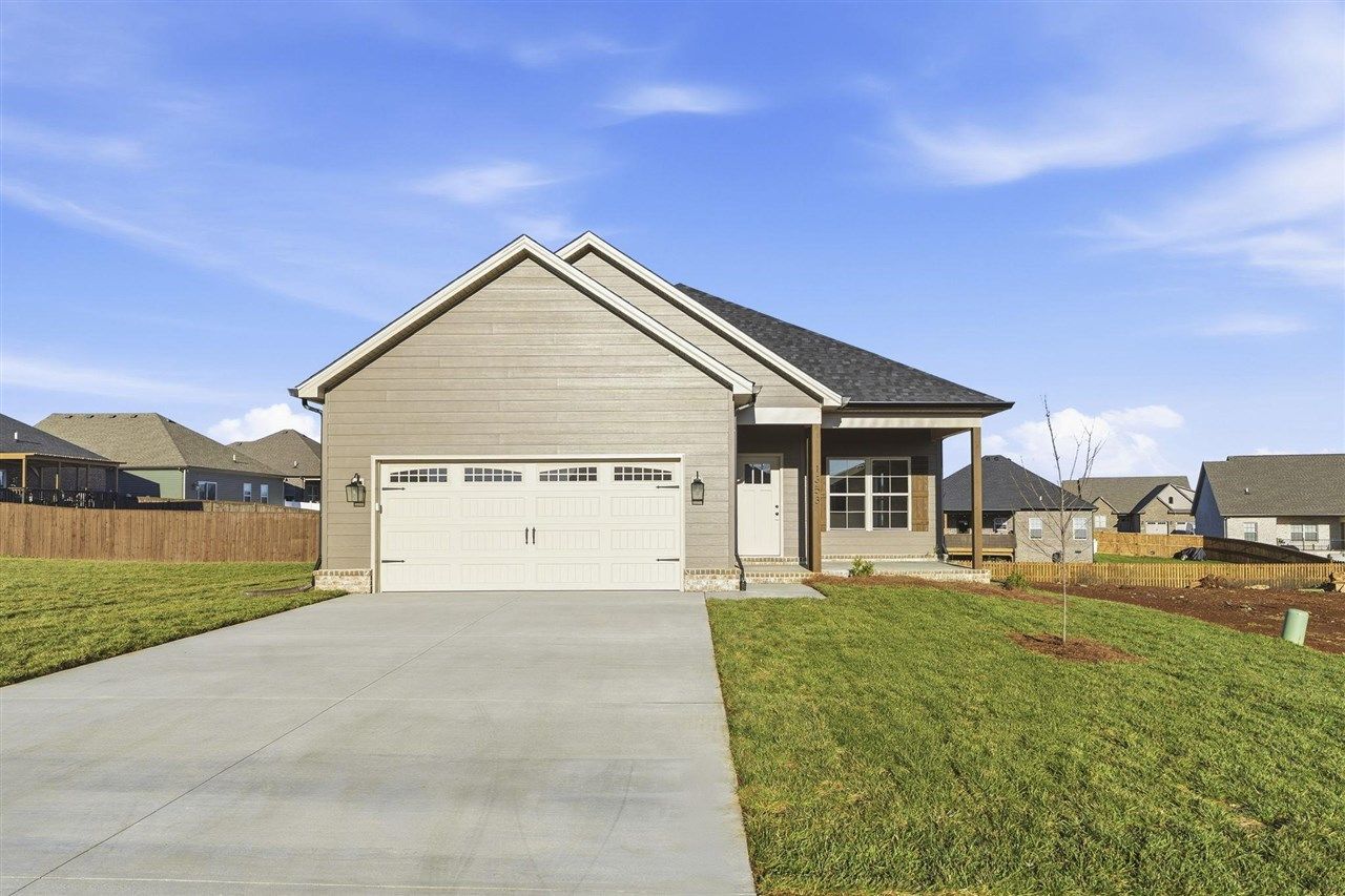1353 Helmsdale Avenue, Bowling Green, KY 42101 Main Photo