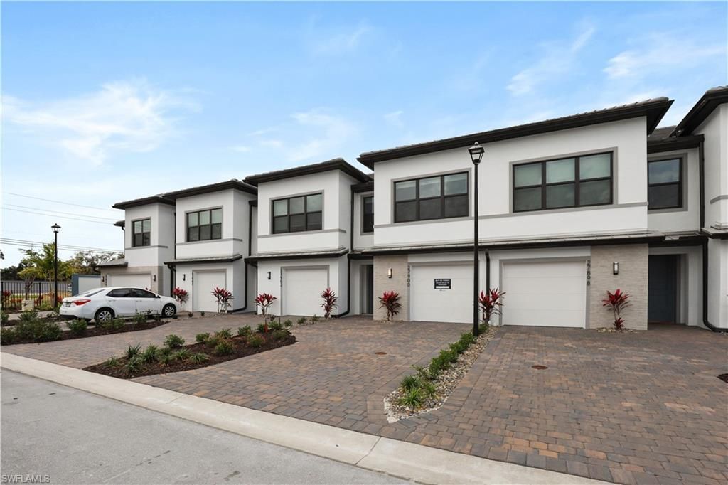 27900 Radiant Ct, Bonita Springs, FL 34135 Photo