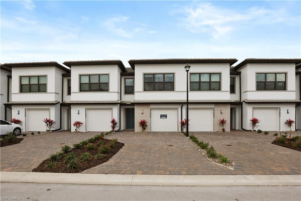 27900 Radiant Ct, Bonita Springs, FL 34135 Photo