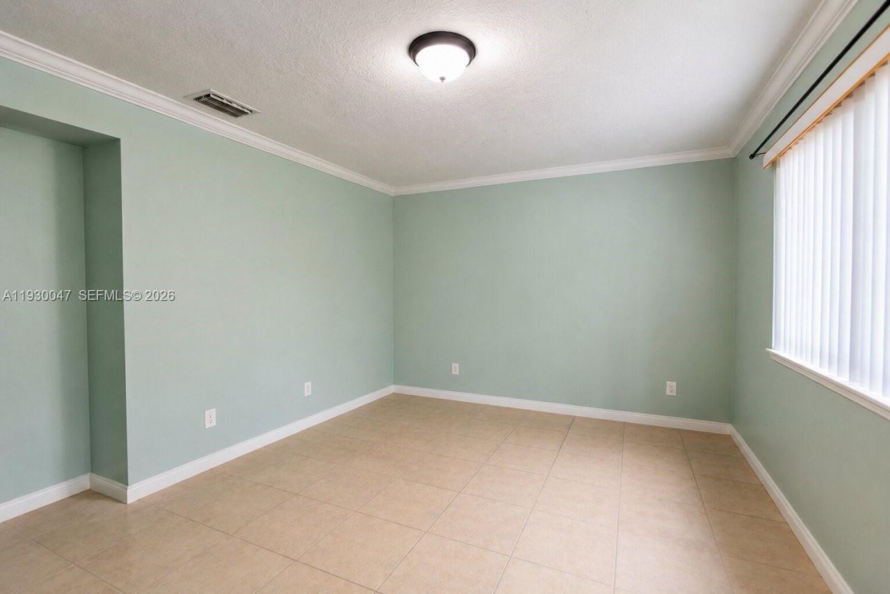 63 NW 17th Pl, Unit 6, Miami, FL 33125 Photo