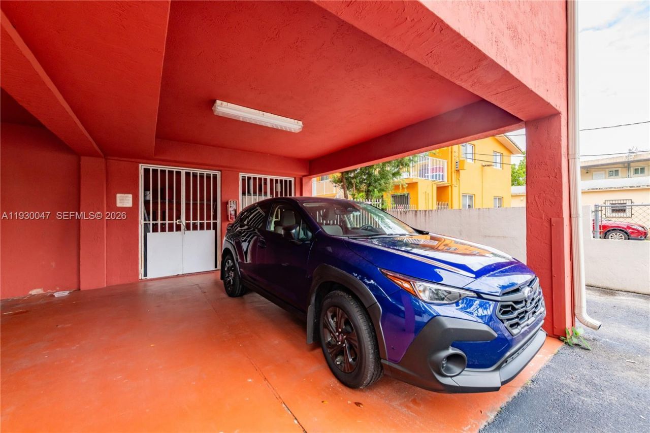 63 NW 17th Pl , Unit 6, Miami, FL 33125 Photo