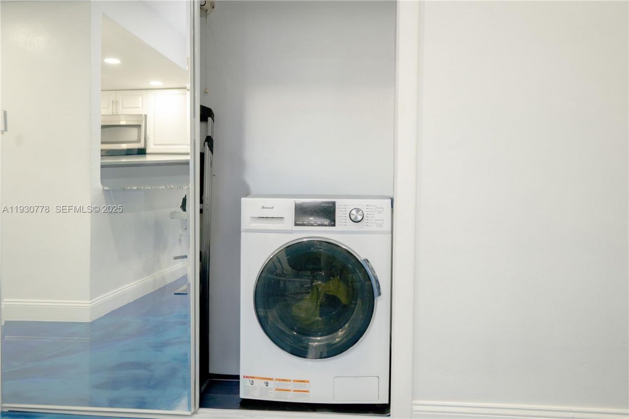 1551 NE Miami Gardens Dr , Unit 225, Miami, FL 33179 Photo