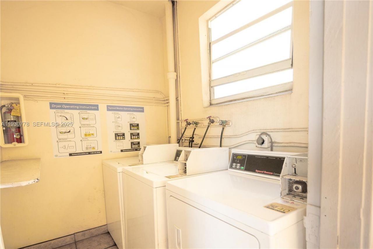 1551 NE Miami Gardens Dr , Unit 225, Miami, FL 33179 Photo