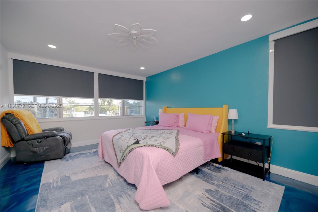 1551 NE Miami Gardens Dr , Unit 225, Miami, FL 33179 Photo