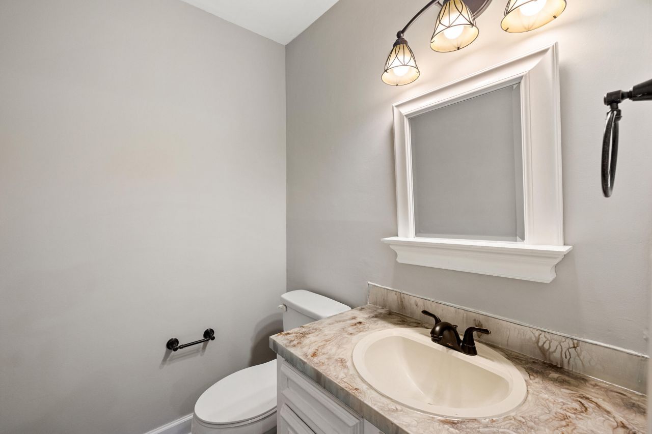 717 Williamson Drive Photo 8