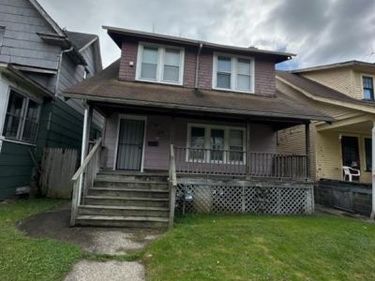 137 Geneva Street, Highland Park, MI 48203