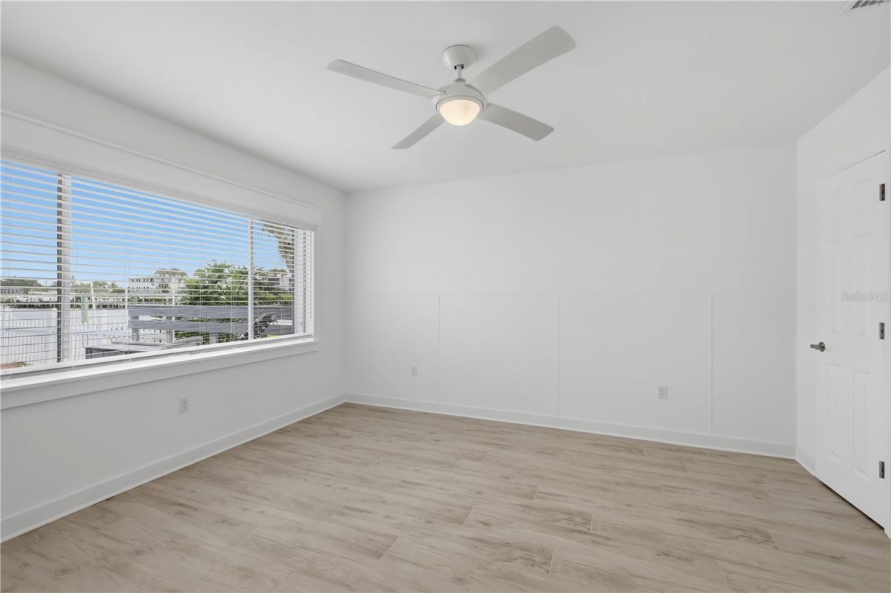 462 63rd Street, Holmes Beach, FL 34217 Photo