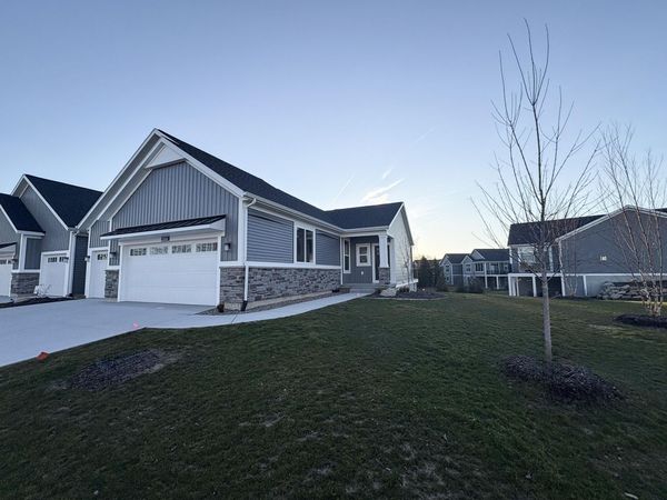 2551 Ravines Trail Drive SW, Byron Center, MI 49315