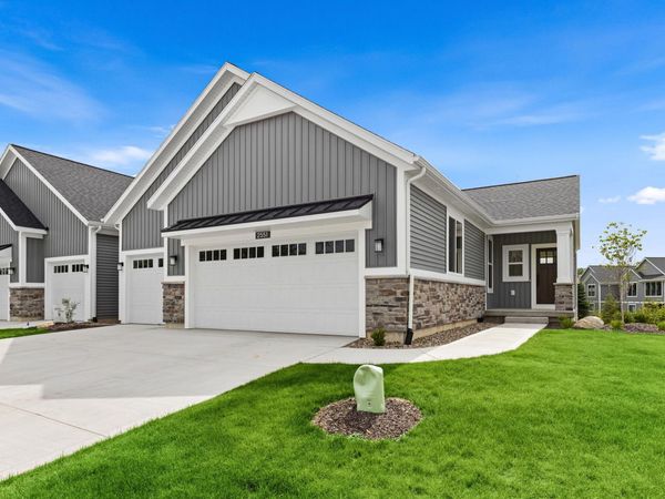 2551 Ravines Trail Drive SW, Byron Center, MI 49315