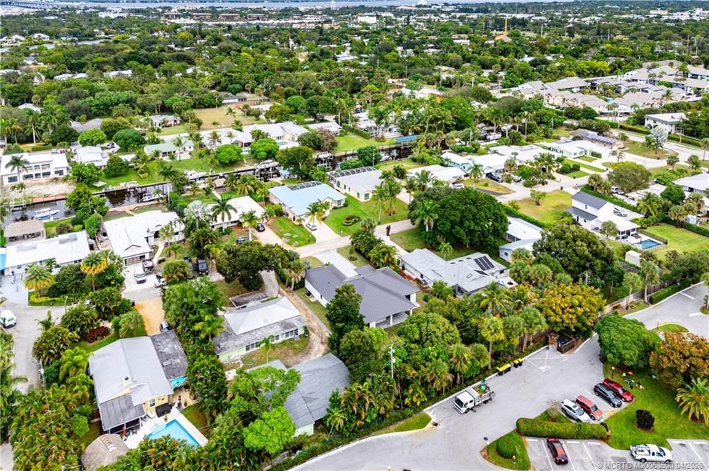 513 SW South Carolina Drive, Stuart, FL 34994 Photo