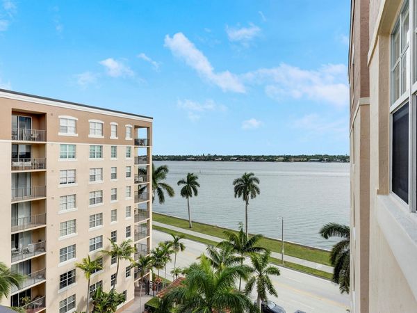 1801 N Flagler Drive, Unit 803, West Palm Beach, FL 33407