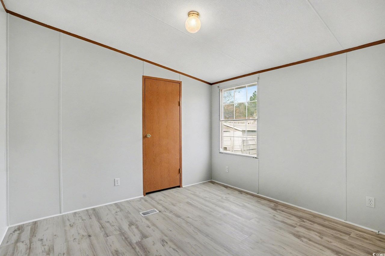 3393 N Pointe Blvd. Photo 15