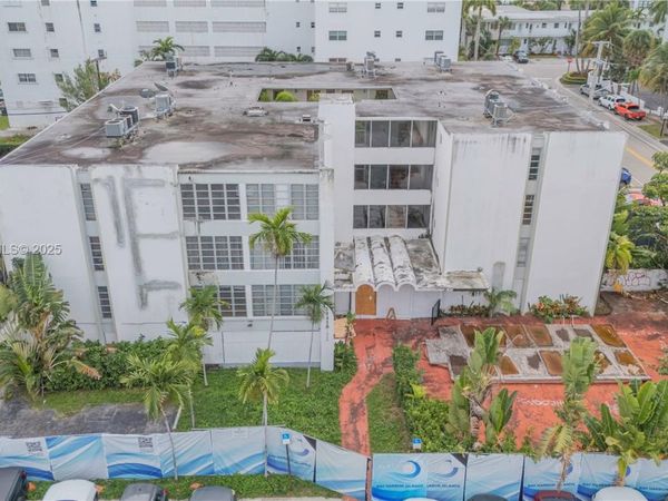 1080 93rd St , Bay Harbor Islands, FL 33154