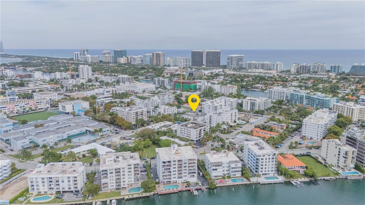 1080 93rd St , Bay Harbor Islands, FL 33154 Photo