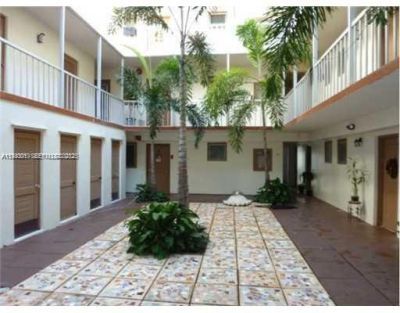 1080 93rd St , Bay Harbor Islands, FL 33154 Photo