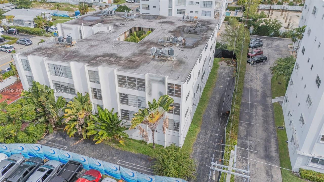 1080 93rd St , Bay Harbor Islands, FL 33154 Photo