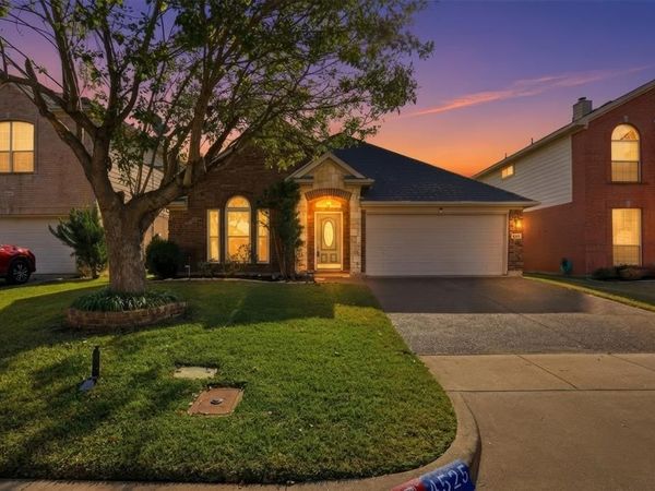 4525 Lodestone Lane, Fort Worth, TX 76123