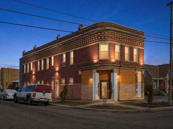 3858 W ohio Street, Chicago, IL 60624