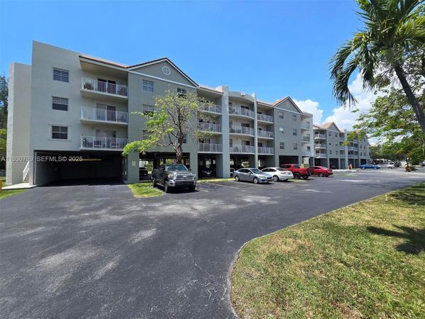 8200 SW 210th St, Unit 103, Cutler Bay, FL 33189