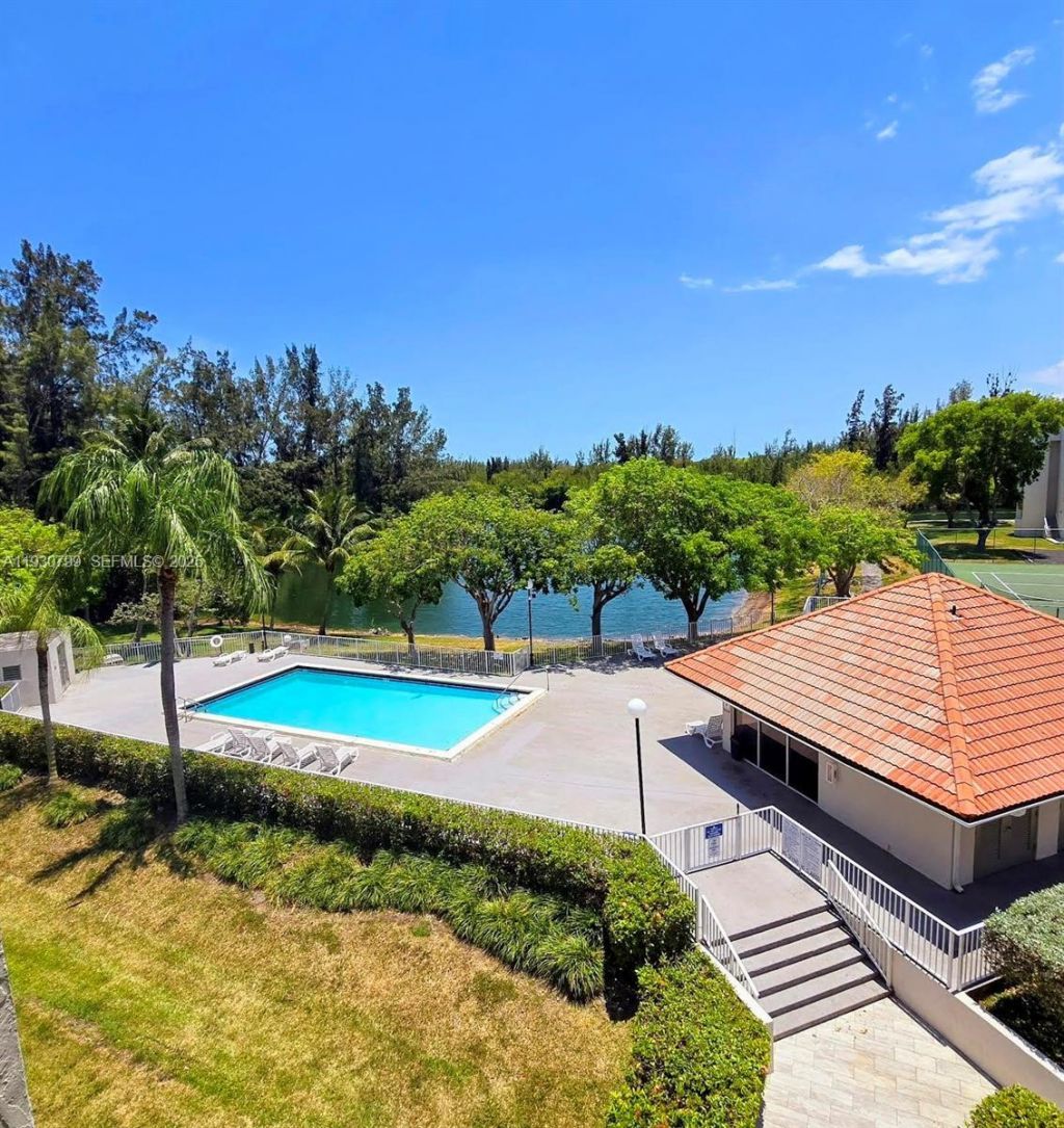 8200 SW 210th St, Unit 103, Cutler Bay, FL 33189 Photo