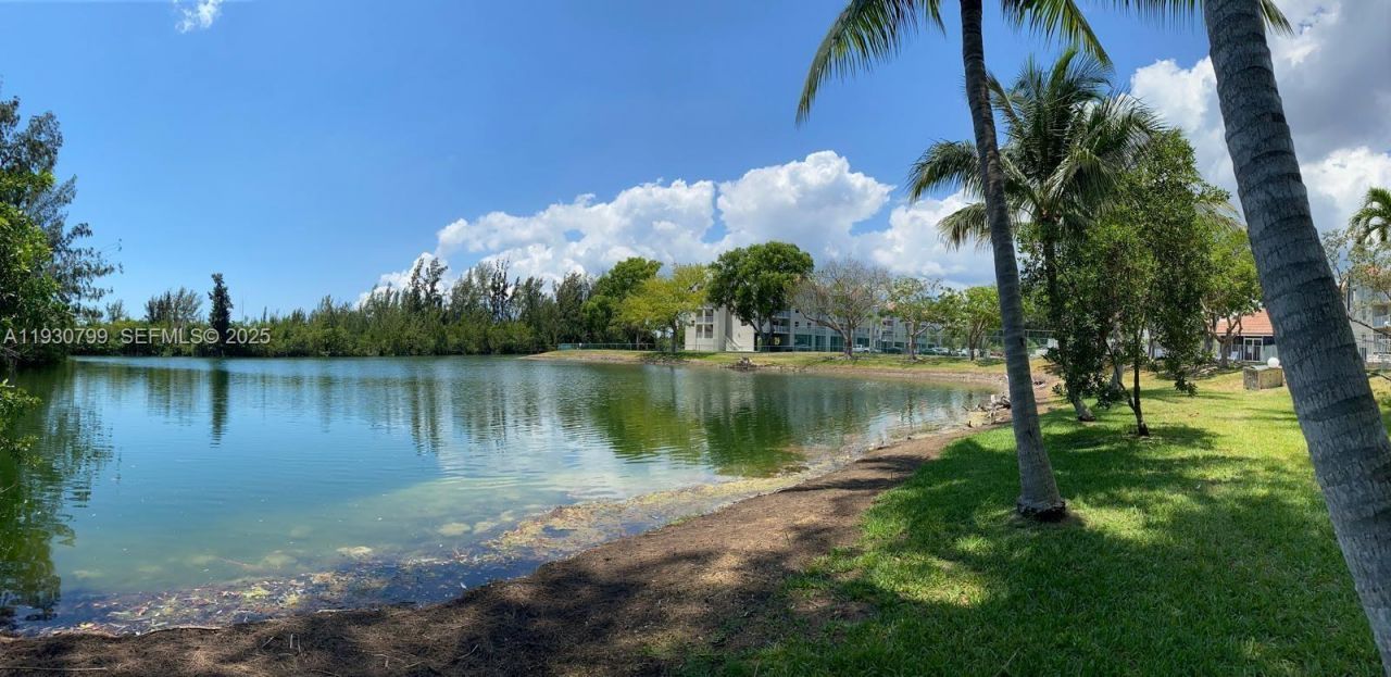 8200 SW 210th St, Unit 103, Cutler Bay, FL 33189 Photo