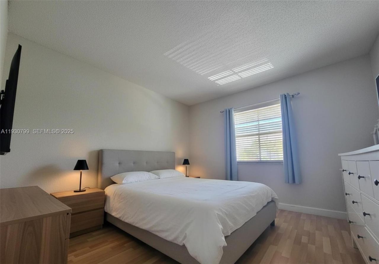 8200 SW 210th St, Unit 103, Cutler Bay, FL 33189 Photo