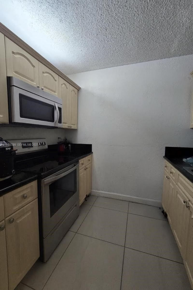 8200 SW 210th St, Unit 103, Cutler Bay, FL 33189 Photo