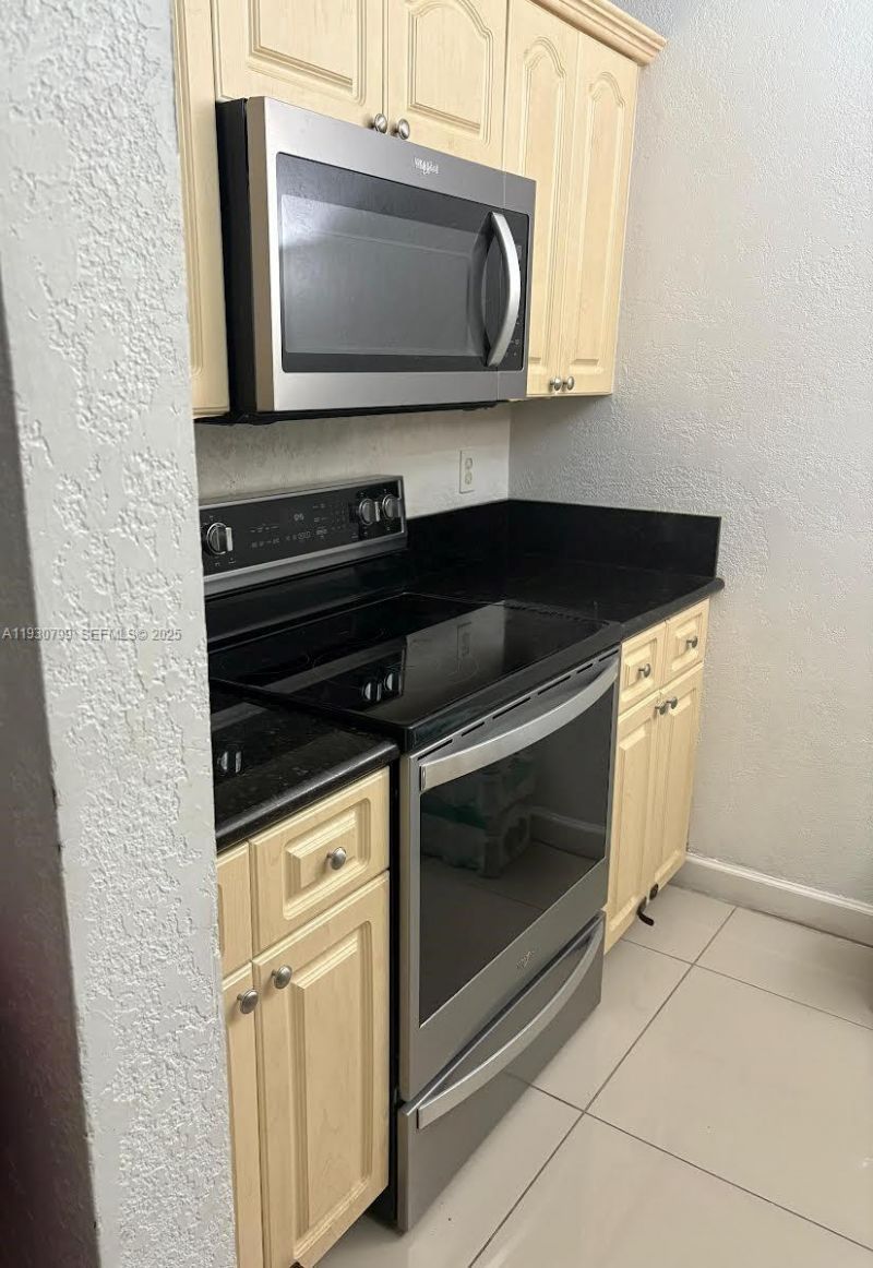 8200 SW 210th St, Unit 103, Cutler Bay, FL 33189 Photo