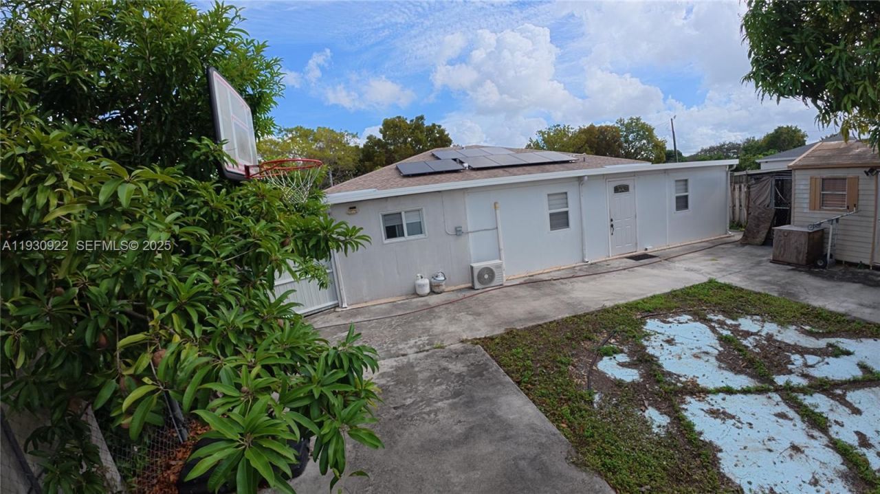 16220 NW 41st Ave, Miami Gardens, FL 33054 Photo