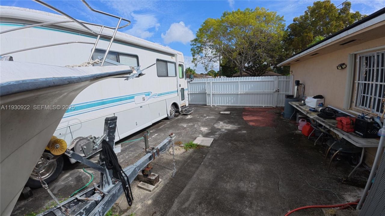 16220 NW 41st Ave, Miami Gardens, FL 33054 Photo