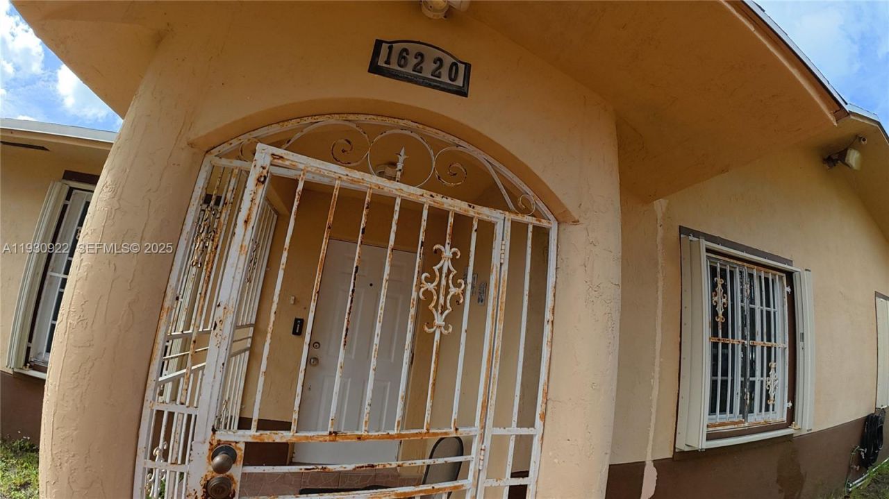 16220 NW 41st Ave, Miami Gardens, FL 33054 Photo