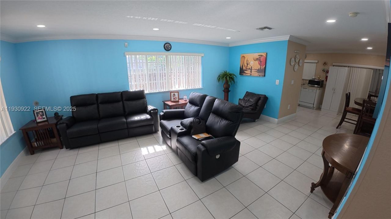 16220 NW 41st Ave, Miami Gardens, FL 33054 Photo