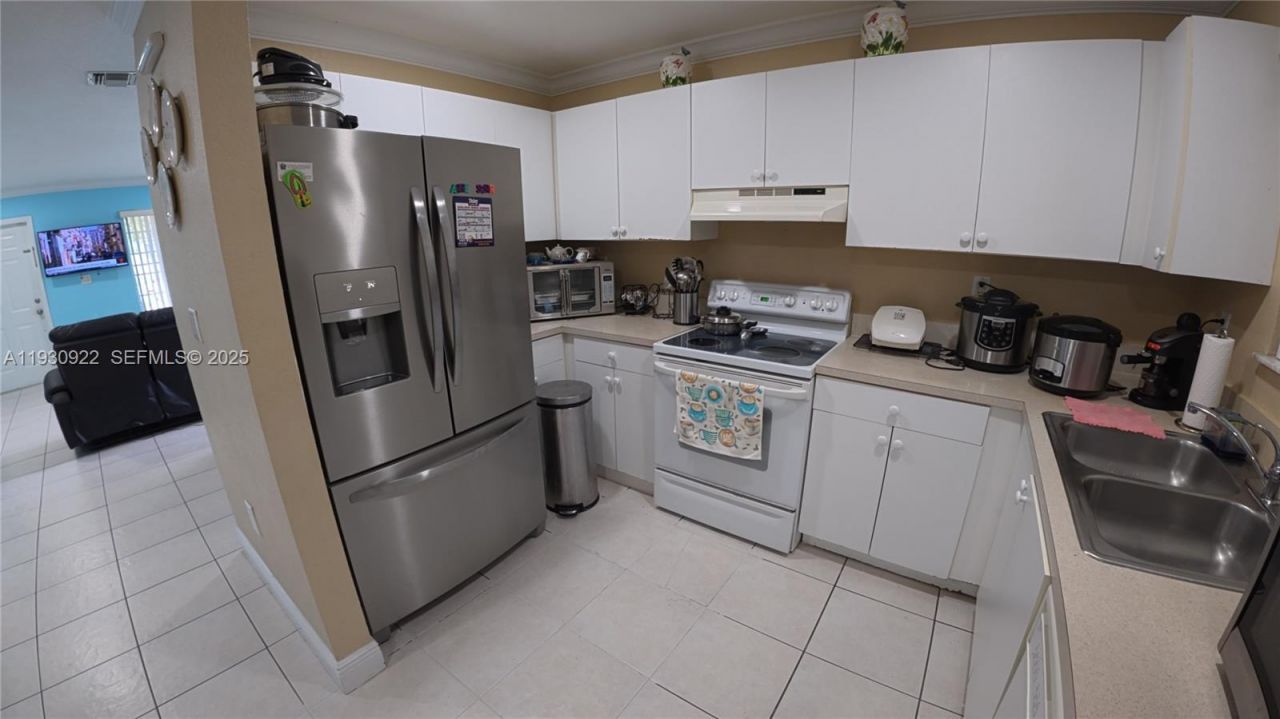 16220 NW 41st Ave, Miami Gardens, FL 33054 Photo