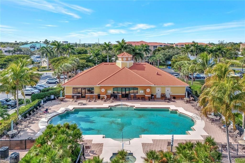 8310 Whiskey Preserve Cir, Unit 212, Fort Myers, FL 33919 Photo