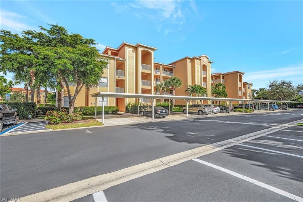 8310 Whiskey Preserve Cir, Unit 212, Fort Myers, FL 33919 Photo