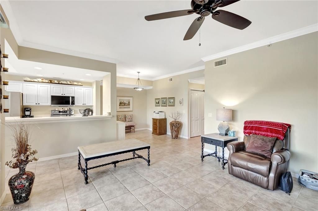 8310 Whiskey Preserve Cir, Unit 212, Fort Myers, FL 33919 Photo