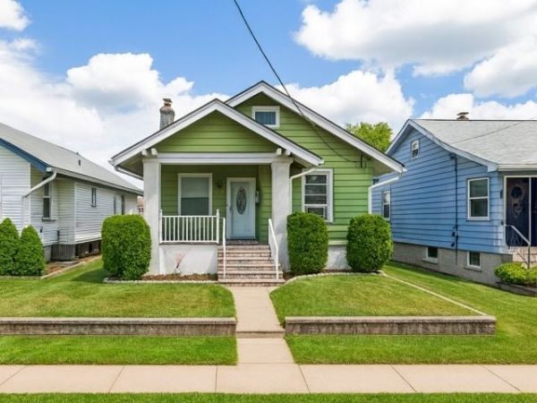 167 Valley Brook Ave, Lyndhurst, NJ 07071