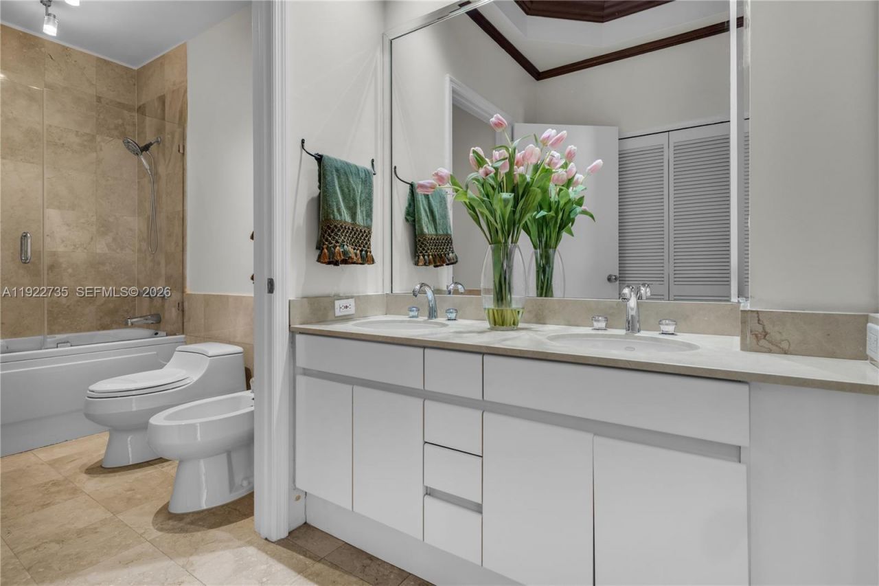 808 Brickell Key Dr, Unit 3603, Miami, FL 33131 Photo